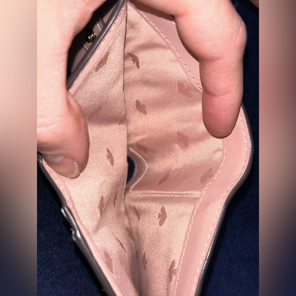 Kate Spade Cove Street Dody crossbody bag and wallet set in Rosie Cheeks - Picture 11 of 16